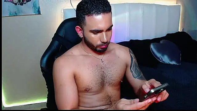adamhairy webcam
