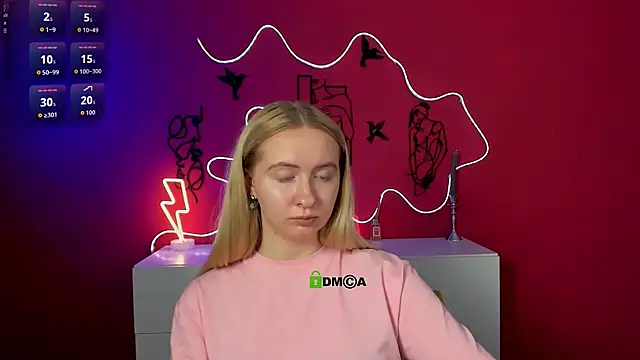 mila_glow1 webcam