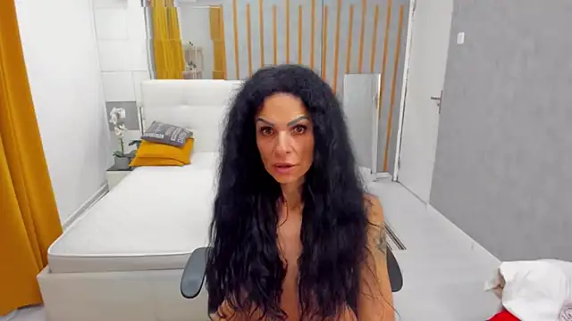 MarbellaRyder webcam