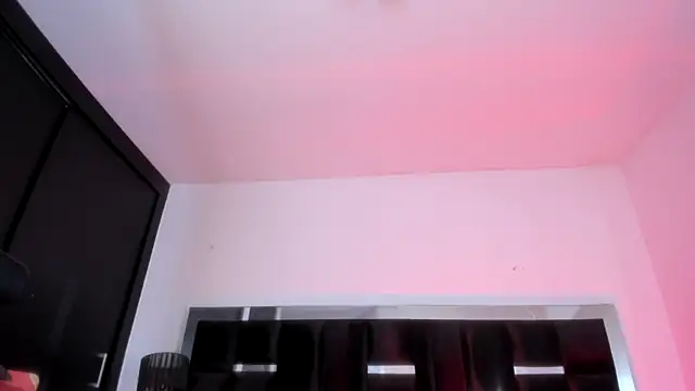DANITENDER555 webcam