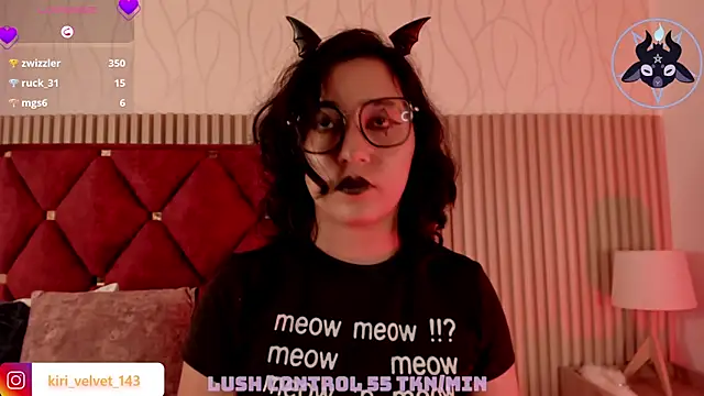 Kiri_Velvet