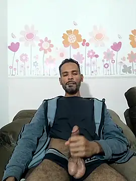 BlackAlphaPrime webcam