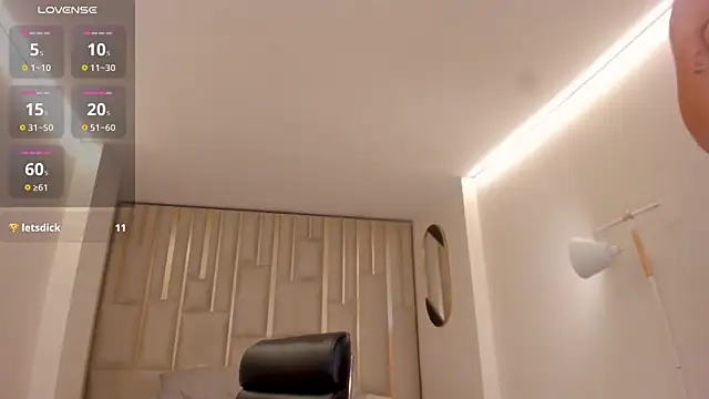 BellaThompsonX webcam