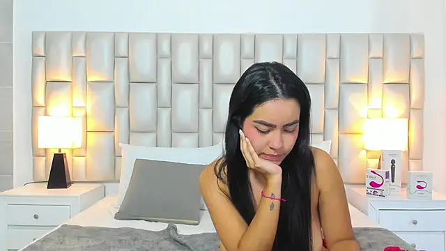 paola_katy_dicks webcam