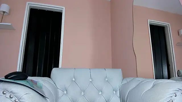 Kat_44 webcam