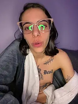 Poison_Ivy_29 webcam