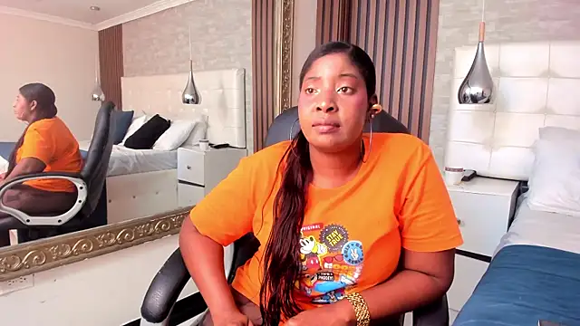 April_Bellini webcam