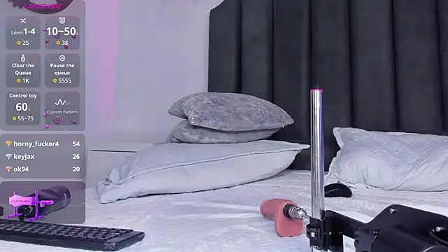 Emma_Rossiii webcam
