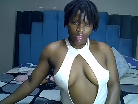 melanin_moon webcam