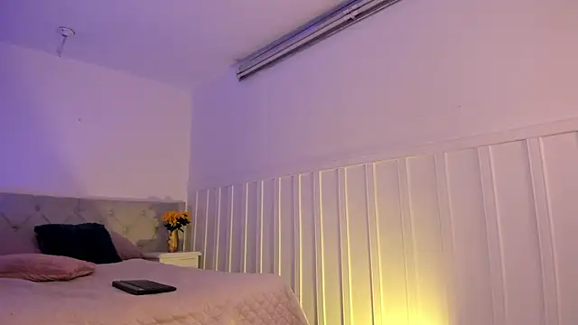 riley_bensongh webcam