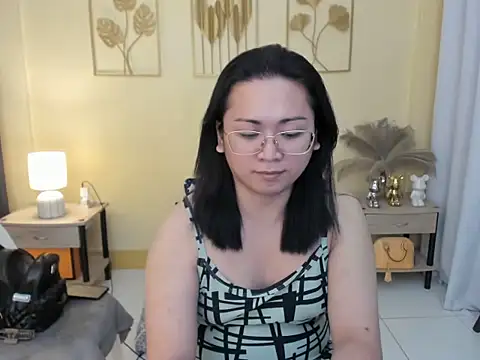 LevyMcGarden69 webcam