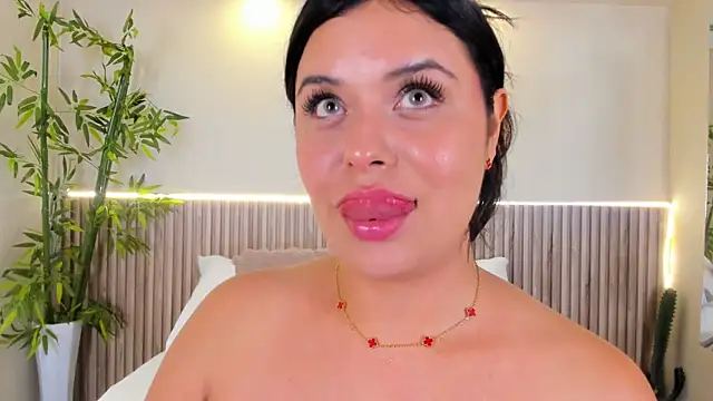 GeorginaReyes webcam