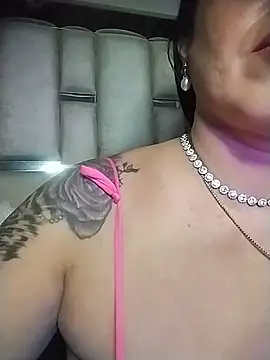 chelaqueen_ webcam