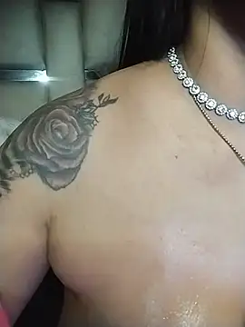 chelaqueen_ webcam