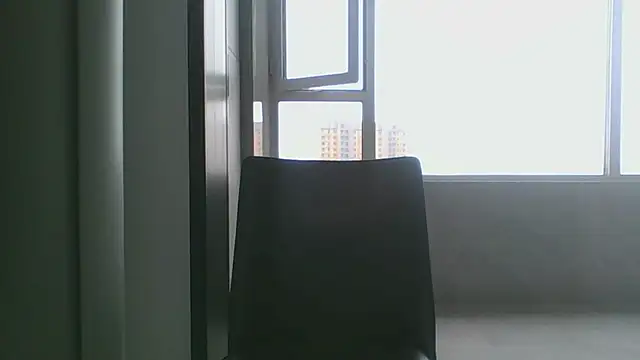 nole_china7 (Ask my age) - talk / fun / cum