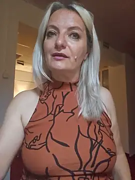 LadyTouch webcam