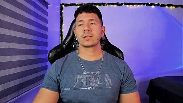 ransoj live sex cam