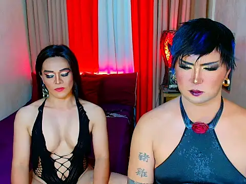 Incredible_Shemale webcam