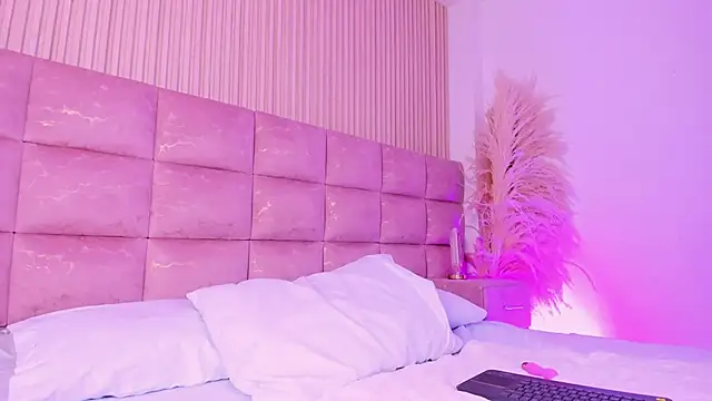 LunaRossie_