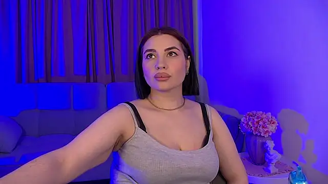 AdrianaToress webcam