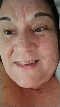 Yaya_Mineira webcam