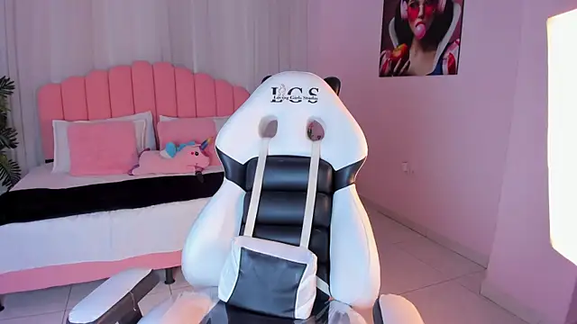 Sara_Donowan webcam