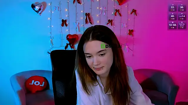 liana_kisses webcam