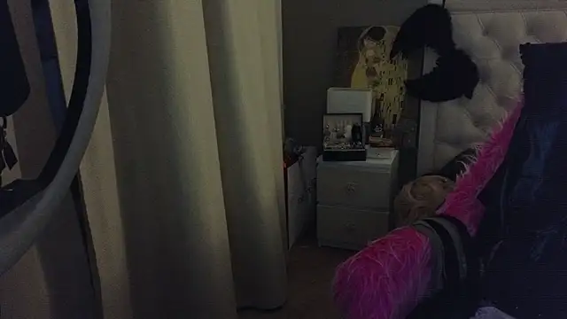 RoxalanaStar webcam