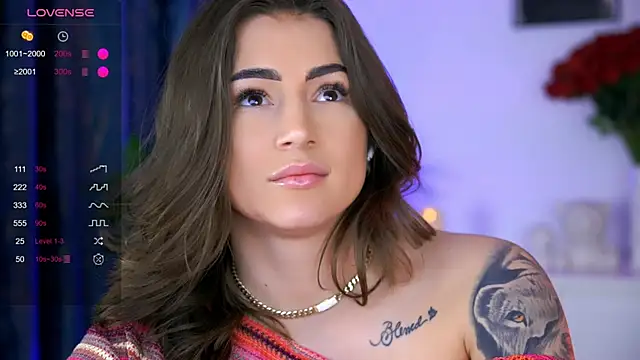 AishaSins webcam