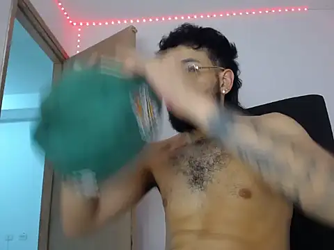 camilorestrepo77 webcam