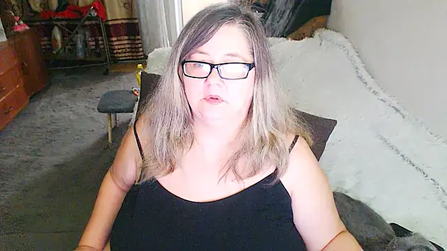 sex2 (F mature) - naked, squirt