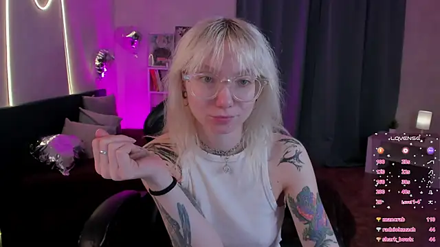 tattoo_art_baby webcam