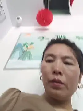 LL-001 live sex cam