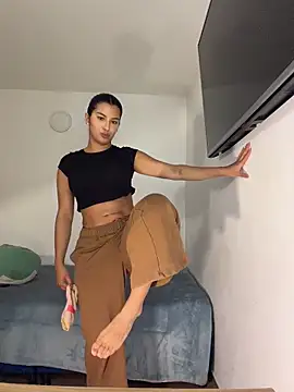 Kimm_khalifa live sex cam
