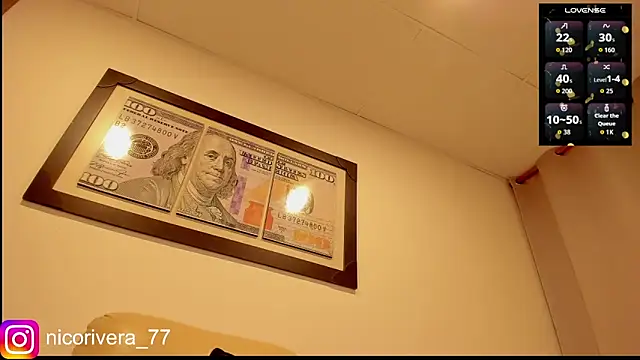 nico_rivera webcam