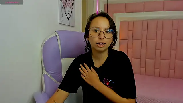Klaret_Toy webcam