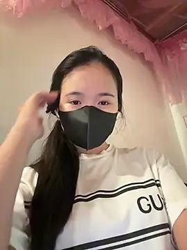 Gwen879 webcam