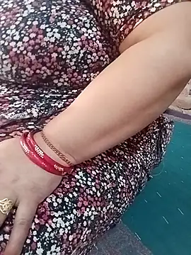 Simran_008 webcam