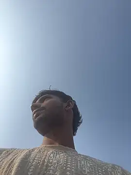 Roshan_78_R webcam