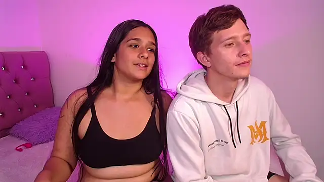 mae_nathan_ live sex cam