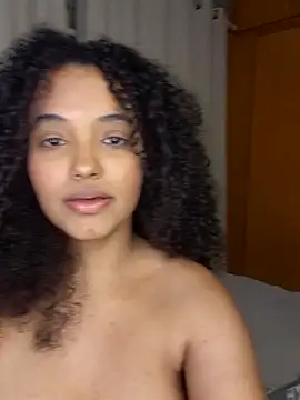 qeenpandinha (F young) - Rebolar sem calcinha