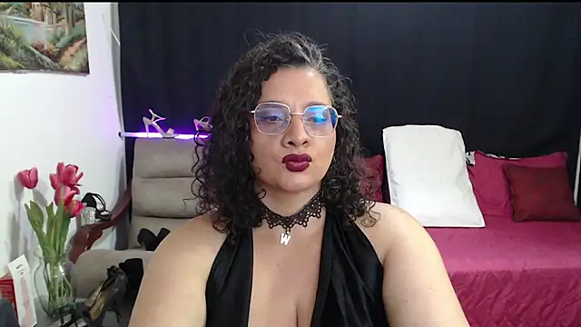 Aleja_Gonzales webcam