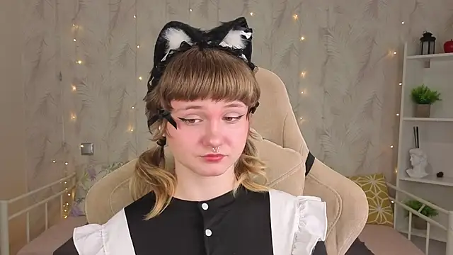 Tori_Cutie webcam