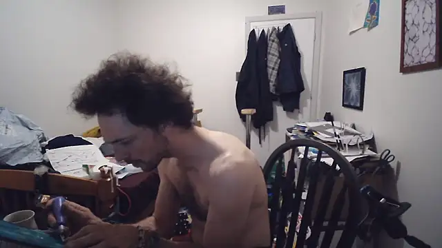 JohnnyMoves webcam