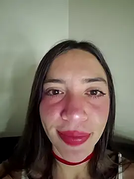 loveuu-bae webcam
