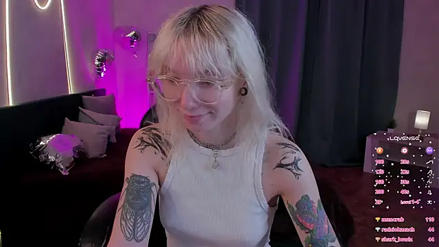tattoo_art_baby webcam