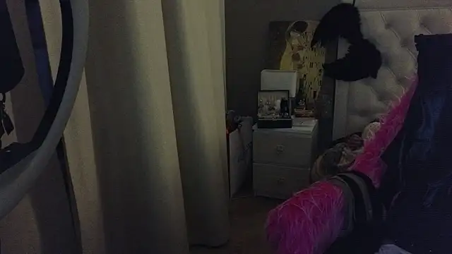 RoxalanaStar webcam