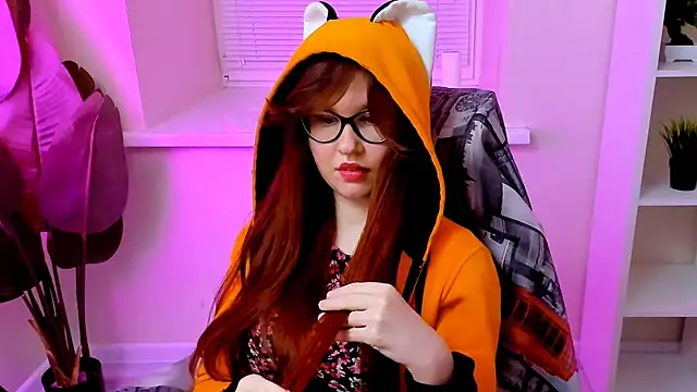 CarolGiggly webcam