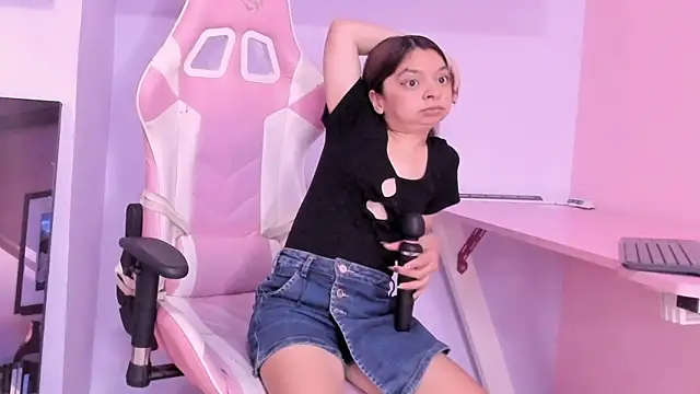 CharlotteMuller webcam
