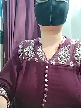 Aishwaryaa_69 webcam